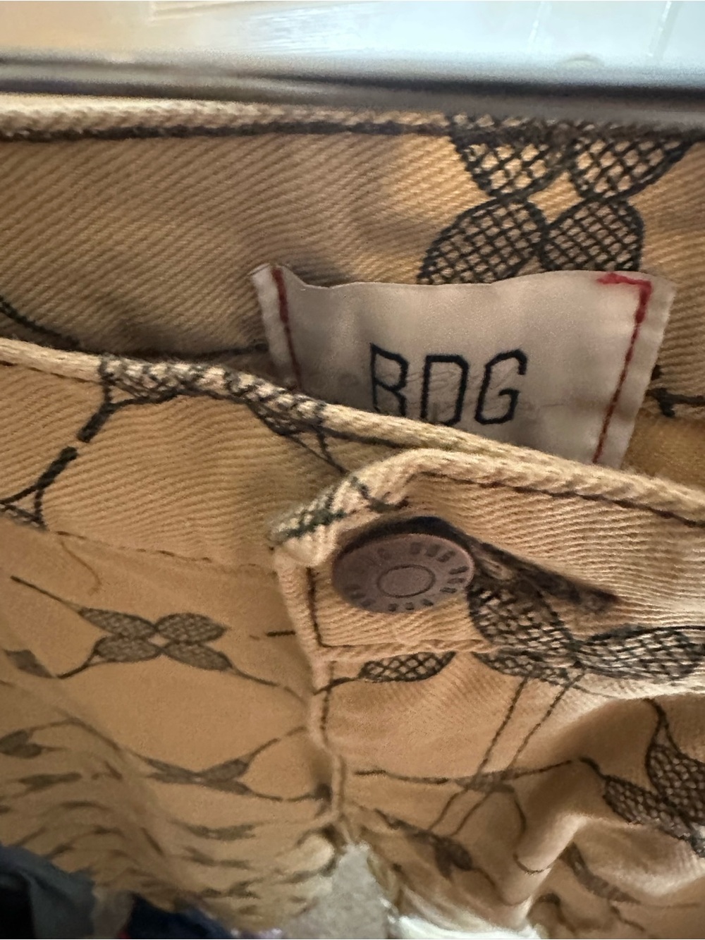 BDG Tan Wide-Leg Jeans with Black tennis bracket Geometric Print - Picture 4 of 4